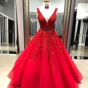 COPY - Sherri Hill prom dress